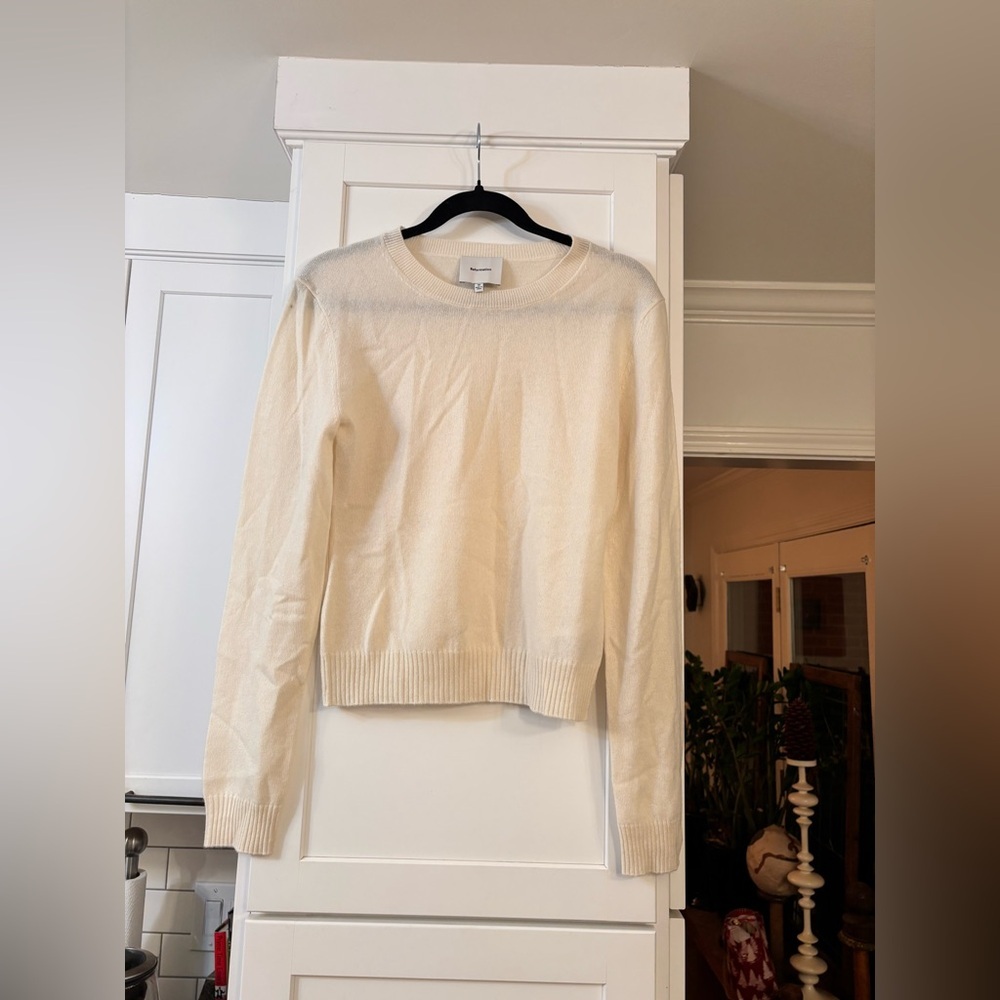 new Reformation Lian cashmere crew neck sweater in gossamer off white - Picture 5 of 8